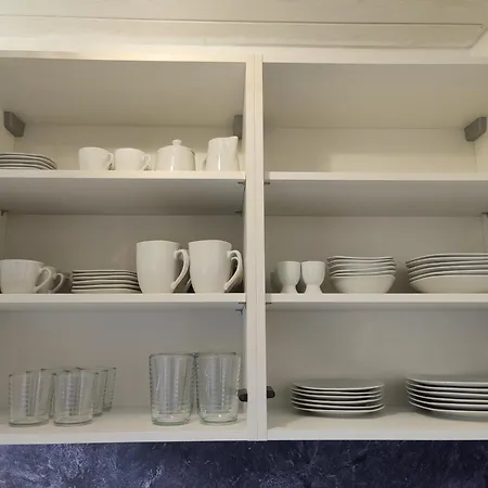 81qm, 3 Bedroom, King-bed, Parking, Fast Wifi, Netflix *