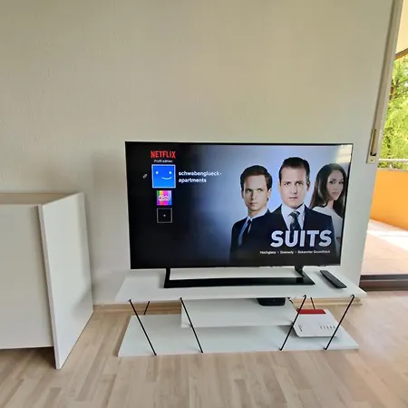 Apartment 81qm, 3 Bedroom, King-bed, Parking, Fast Wifi, Netflix